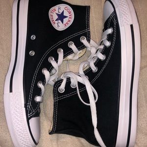 Black hightop converse